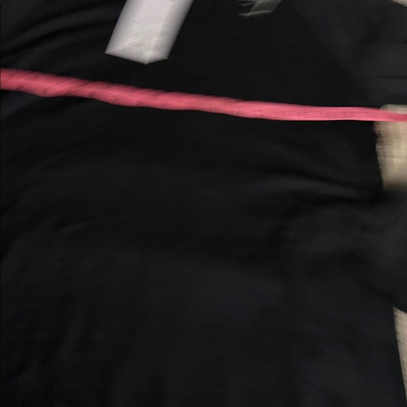 Gymshark Black Long Sleeve Tee - Picture 6 of 11